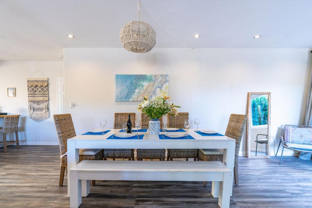 La Jolla Village's Premier Haven Holiday home *